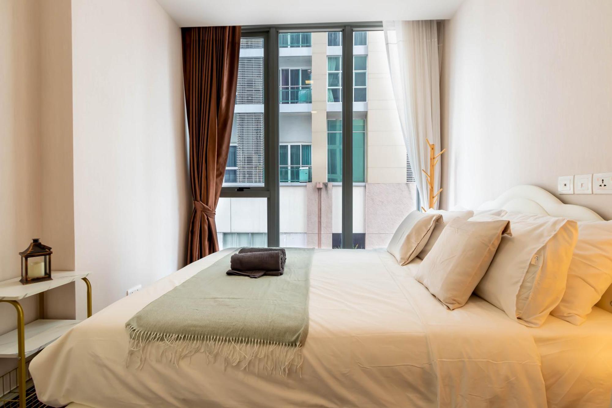 Hyde Sukhumvit 11 Branded Suites Bangkok Exteriör bild