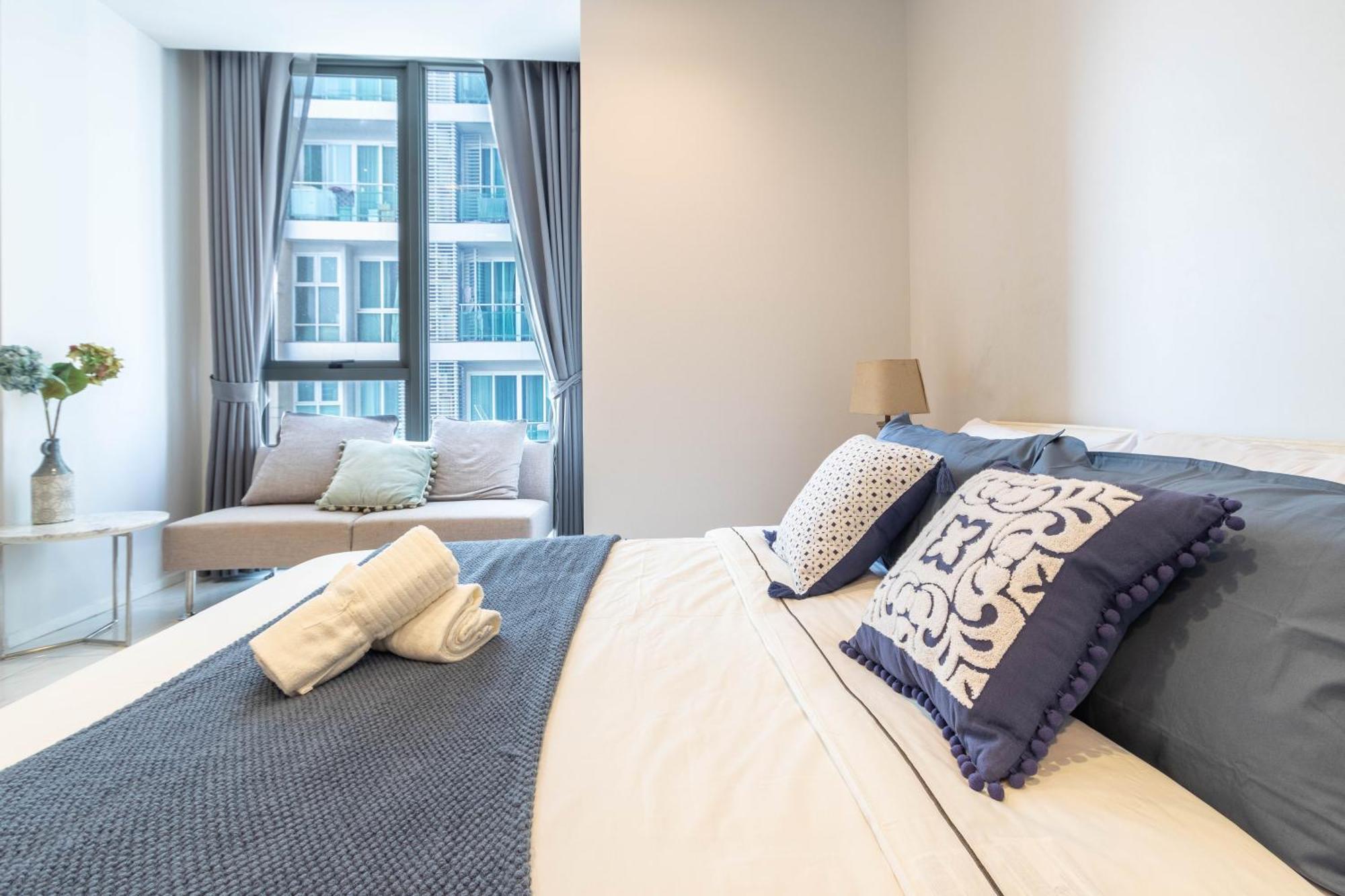 Hyde Sukhumvit 11 Branded Suites Bangkok Exteriör bild