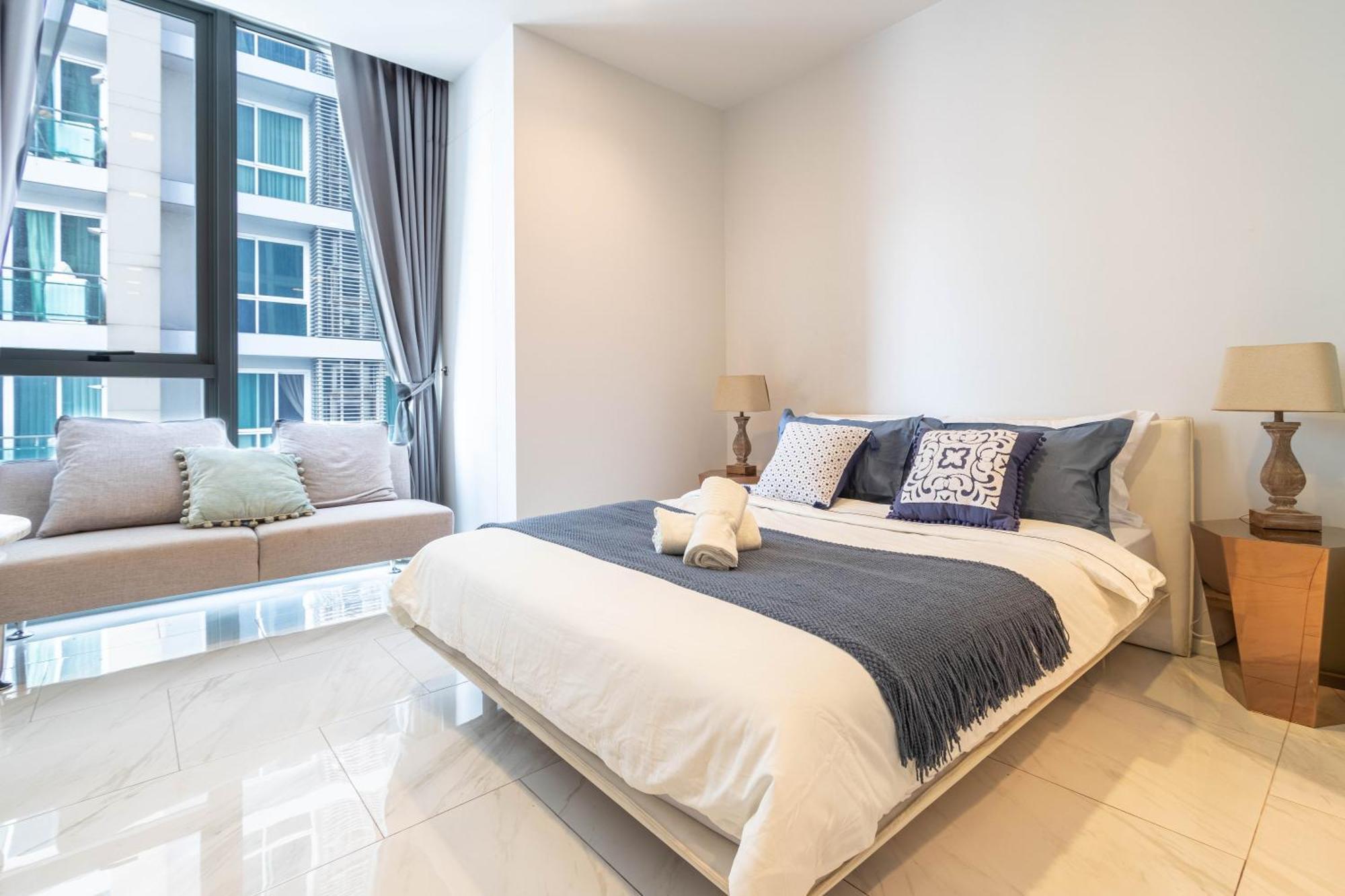 Hyde Sukhumvit 11 Branded Suites Bangkok Exteriör bild