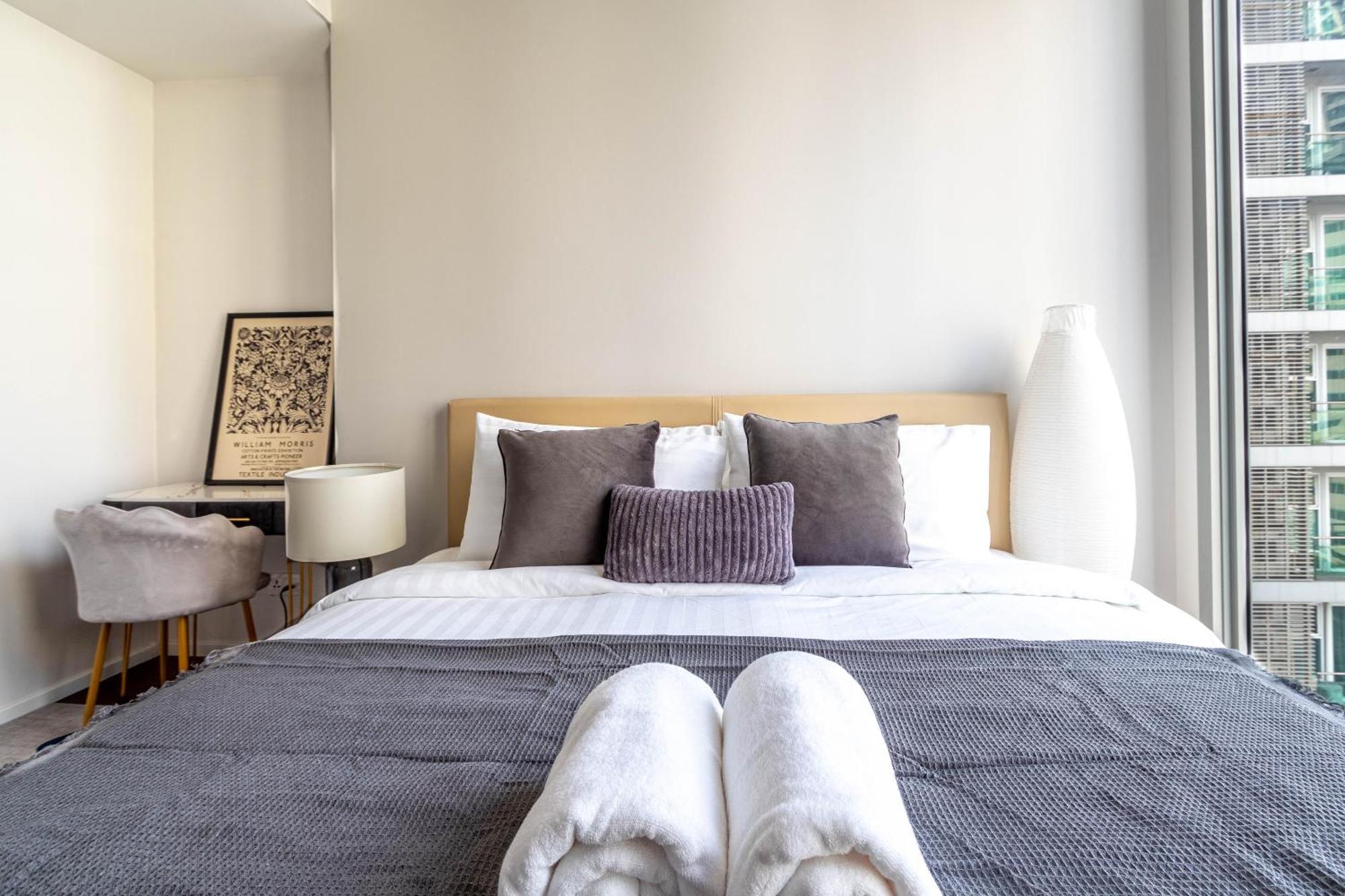 Hyde Sukhumvit 11 Branded Suites Bangkok Exteriör bild