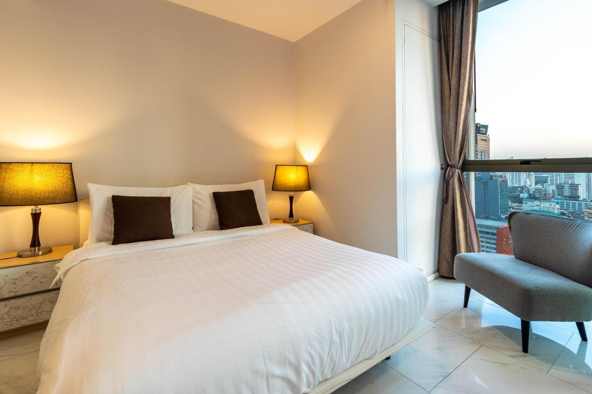 Hyde Sukhumvit 11 Branded Suites Bangkok Exteriör bild